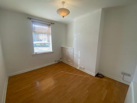 2 bedroom Terraced House to let in New Street, Grantham, NG31