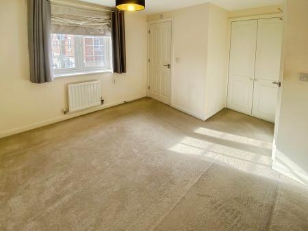 3 bedroom Terraced House to let in Pacey Way, Grantham, NG31
