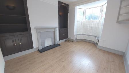2 bedroom Terraced House to let in Gladstone Terrace, Grantham, NG31