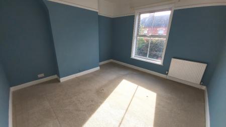 2 bedroom Terraced House to let in Gladstone Terrace, Grantham, NG31