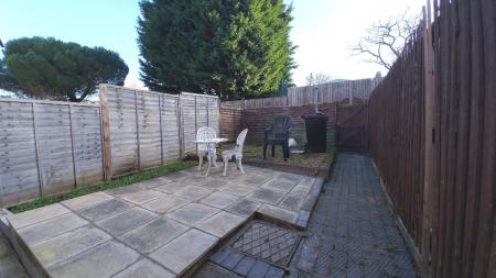 1 bedroom Flat to let in Bridge End Road, Grantham, NG31
