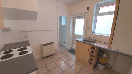 1 bedroom Flat to let in Bridge End Road, Grantham, NG31