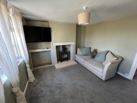 2 bedroom Terraced House to let in Gelston, Grantham, NG32