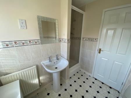 4 bedroom Detached house to let in Lindisfarne Way, Grantham, NG31