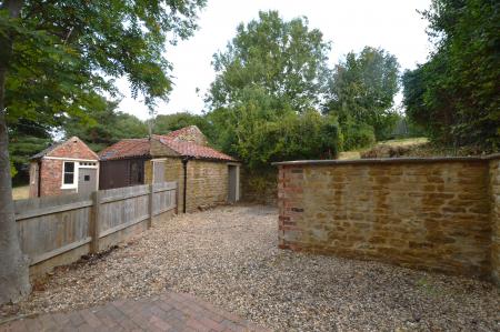 3 bedroom Detached house to let in Main Street, Woolsthorpe By Belvoir, NG32