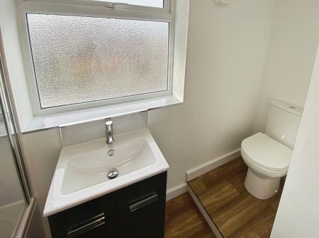 4 bedroom Semi-detached house to let in Hawksdale Close, Grantham, NG31
