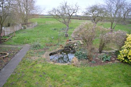 4 bedroom Farm House to let in Woolsthorpe Lane, Muston, NG13