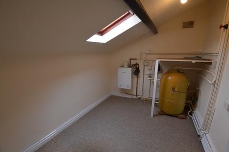 4 bedroom Farm House to let in Woolsthorpe Lane, Muston, NG13