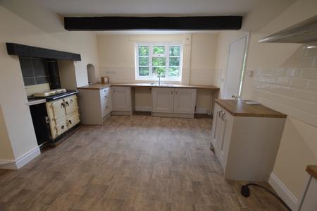 4 bedroom Farm House to let in Woolsthorpe Lane, Muston, NG13