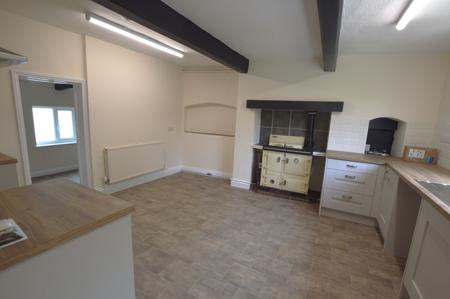 4 bedroom Farm House to let in Woolsthorpe Lane, Muston, NG13