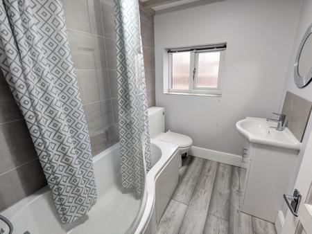 3 bedroom Cottage to let in Main Street, Redmile, NG13