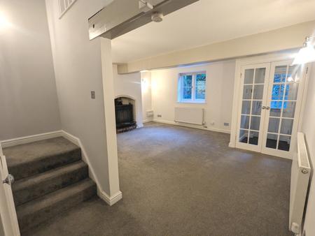 3 bedroom Cottage to let in Main Street, Redmile, NG13