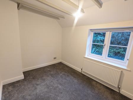 3 bedroom Cottage to let in Main Street, Redmile, NG13