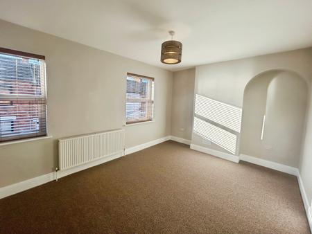 2 bedroom Terraced House to let in Alford Street, Grantham, NG31