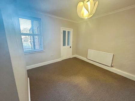 2 bedroom Terraced House to let in Alford Street, Grantham, NG31