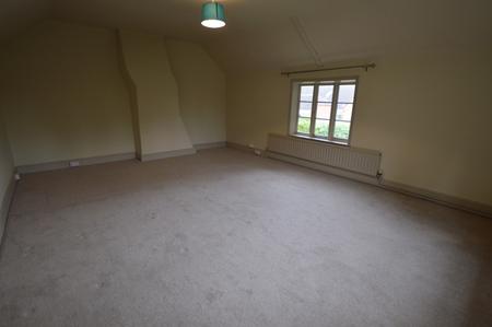 4 bedroom Detached house to let in Belvoir Road, Redmile, NG13