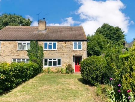 3 bedroom Semi-detached house to let in Main Street, Normanton on Cliffe, NG32