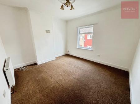 3 bedroom Terraced House for sale in Duke Street, Grimsby, DN32