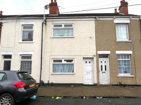 2 bedroom Terraced House for sale in Haycroft Street, Grimsby, DN31