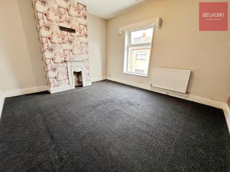 3 bedroom Terraced House for sale in Joseph Street, Grimsby, DN31