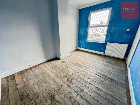 3 bedroom Terraced House for sale in Willingham Street, Grimsby, DN32