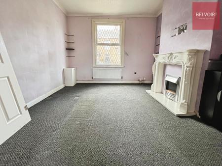 3 bedroom Terraced House for sale in Willingham Street, Grimsby, DN32