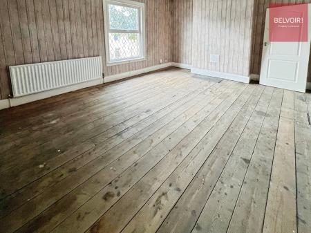 3 bedroom Terraced House for sale in Willingham Street, Grimsby, DN32