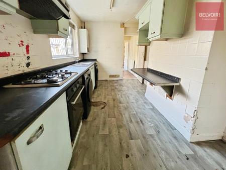 3 bedroom Terraced House for sale in Willingham Street, Grimsby, DN32
