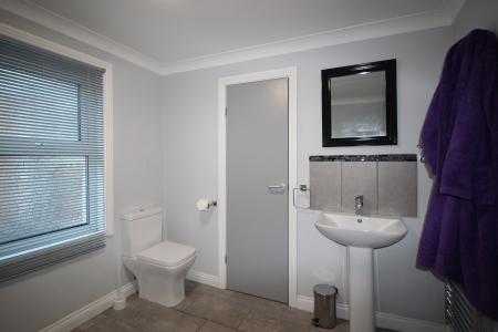 1 bedroom House share to let in Albert Road, Cleethorpes, DN35