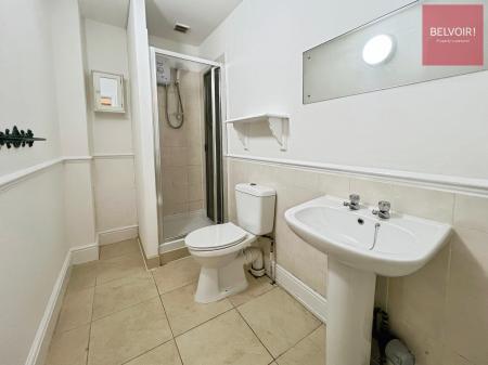1 bedroom Studio flat to let in Bargate, Grimsby, DN34