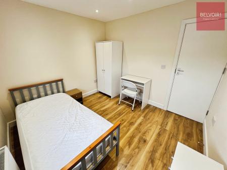 5 bedroom House share to let in Corporation Road, Grimsby, DN31