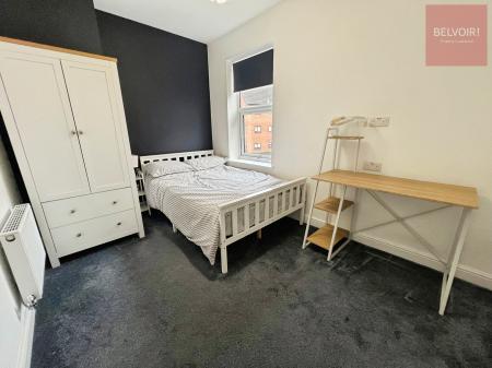 Deansgrove, Grimsby, DN32