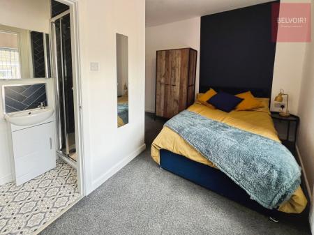 1 bedroom House share to let in Eleanor Street, Grimsby, DN32