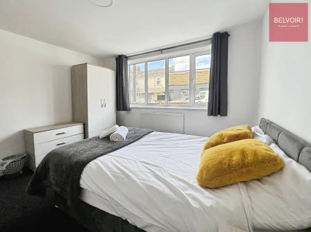 1 bedroom House share to let in Grimsby Road, Cleethorpes, DN35