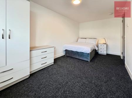 1 bedroom House share to let in Grimsby Road, Cleethorpes, DN35