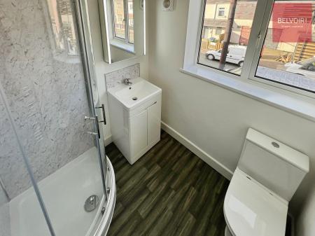 1 bedroom House share to let in Grimsby Road, Cleethorpes, DN35