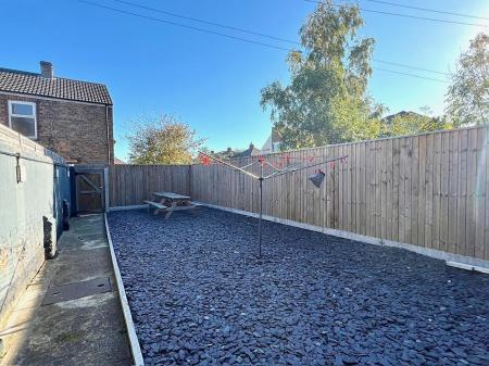 1 bedroom House share to let in Grimsby Road, Cleethorpes, DN35