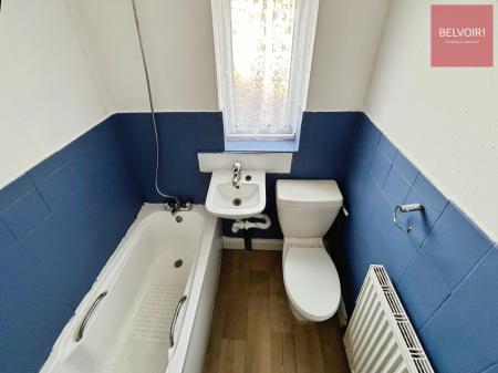 3 bedroom Terraced House to let in Lord Street, Grimsby, DN31