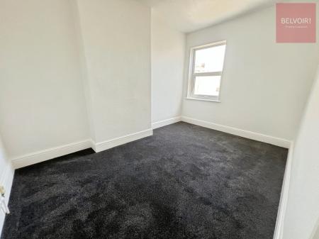 3 bedroom Terraced House to let in Park Street, Grimsby, DN35