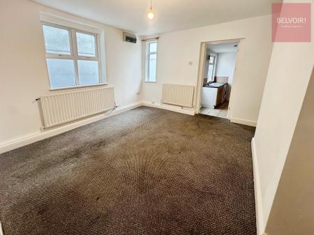 1 bedroom Flat to let in Queen Street, Market Rasen, LN8