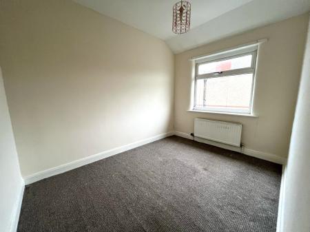 3 bedroom Terraced House to let in Sidney Road, Grimsby, DN34