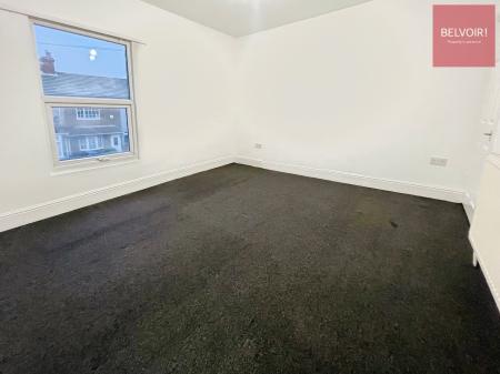 3 bedroom Terraced House to let in Wintringham Road, Grimsby, DN32