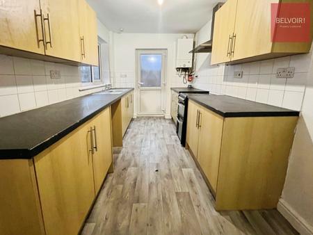 3 bedroom Terraced House to let in Wintringham Road, Grimsby, DN32