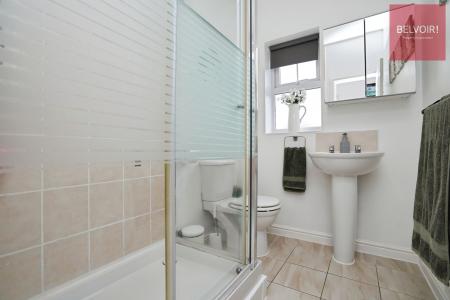 4 bedroom Detached house for sale in Bevers Way, Holton Le Clay, DN36