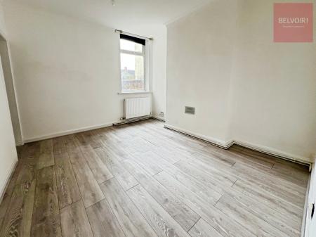 1 bedroom Flat to let in Torrington Street, Grimsby, DN32
