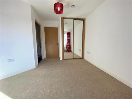 2 bedroom Flat to let in Pintail Close, Scunthorpe, DN16