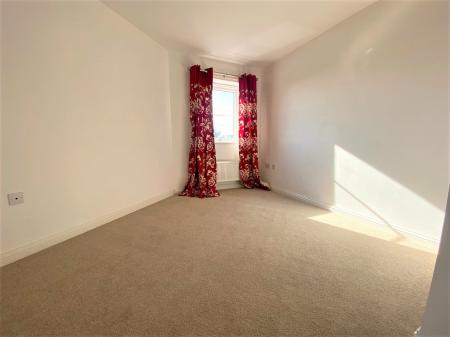 2 bedroom Flat to let in Pintail Close, Scunthorpe, DN16