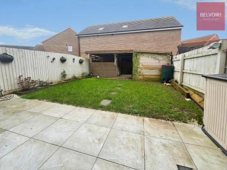 3 bedroom Semi-detached house for sale in Thornbury Drive, Scartho Top, DN33