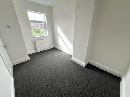3 bedroom Terraced House to let in Patrick Street, Grimsby, DN32