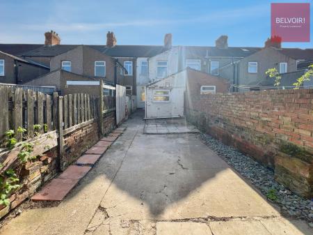 3 bedroom Terraced House to let in Anderson Street, Grimsby, DN31